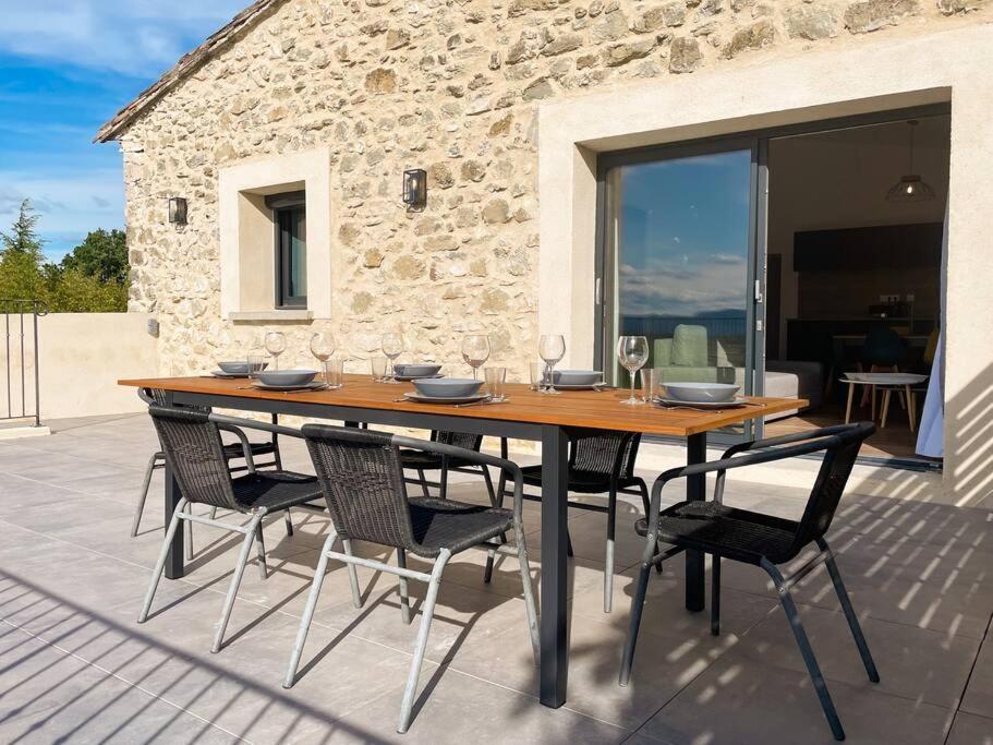 Appartement Dans Un Mas Provencal Allan Eksteriør billede