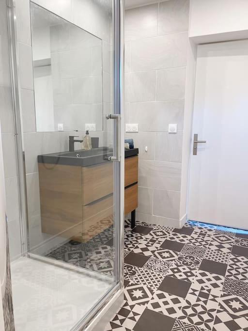 Appartement Dans Un Mas Provencal Allan Eksteriør billede