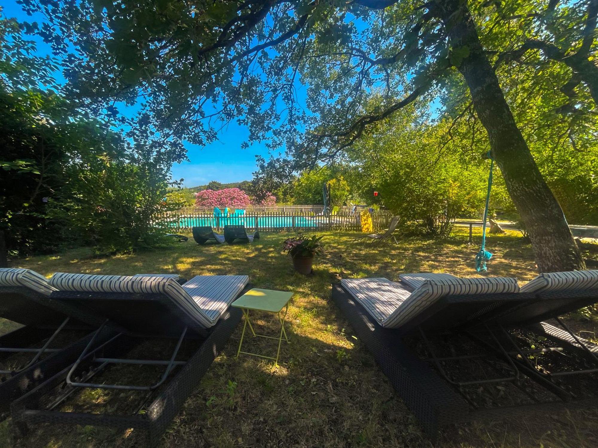 Appartement Dans Un Mas Provencal Allan Eksteriør billede